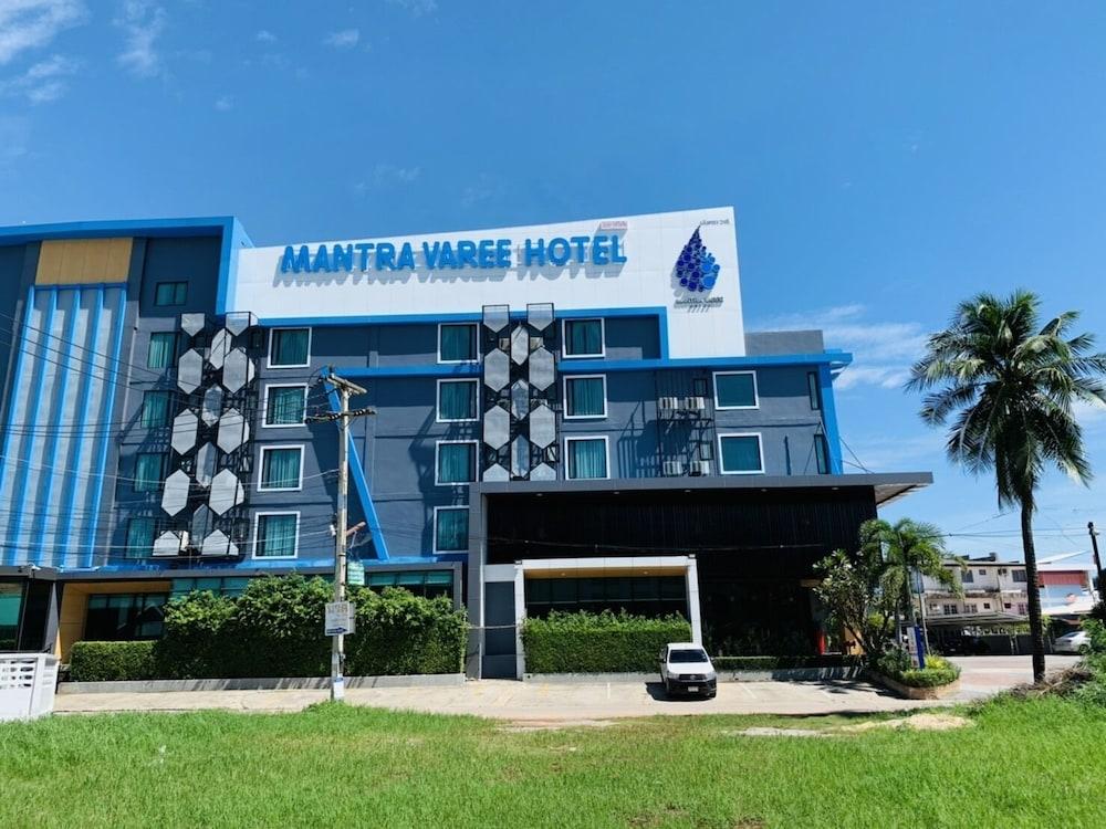 Mantra Varee Hotel Khon Kaen Exterior foto