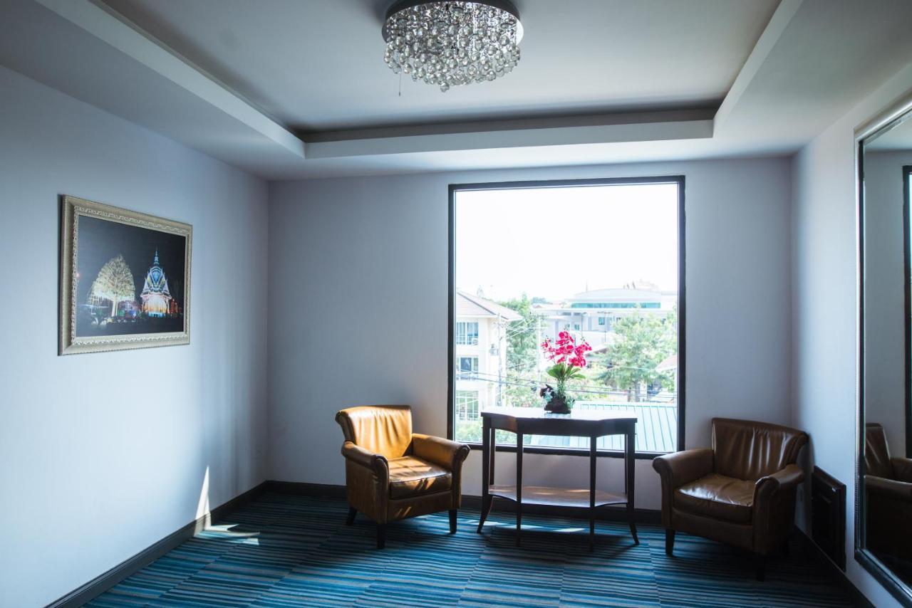 Mantra Varee Hotel Khon Kaen Exterior foto