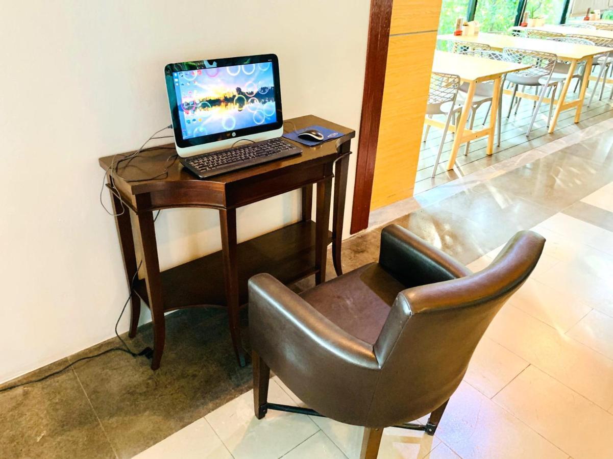 Mantra Varee Hotel Khon Kaen Exterior foto